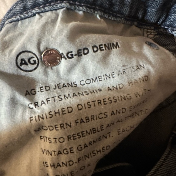 Aged Denim relaxed jeans - Picture 4 of 6